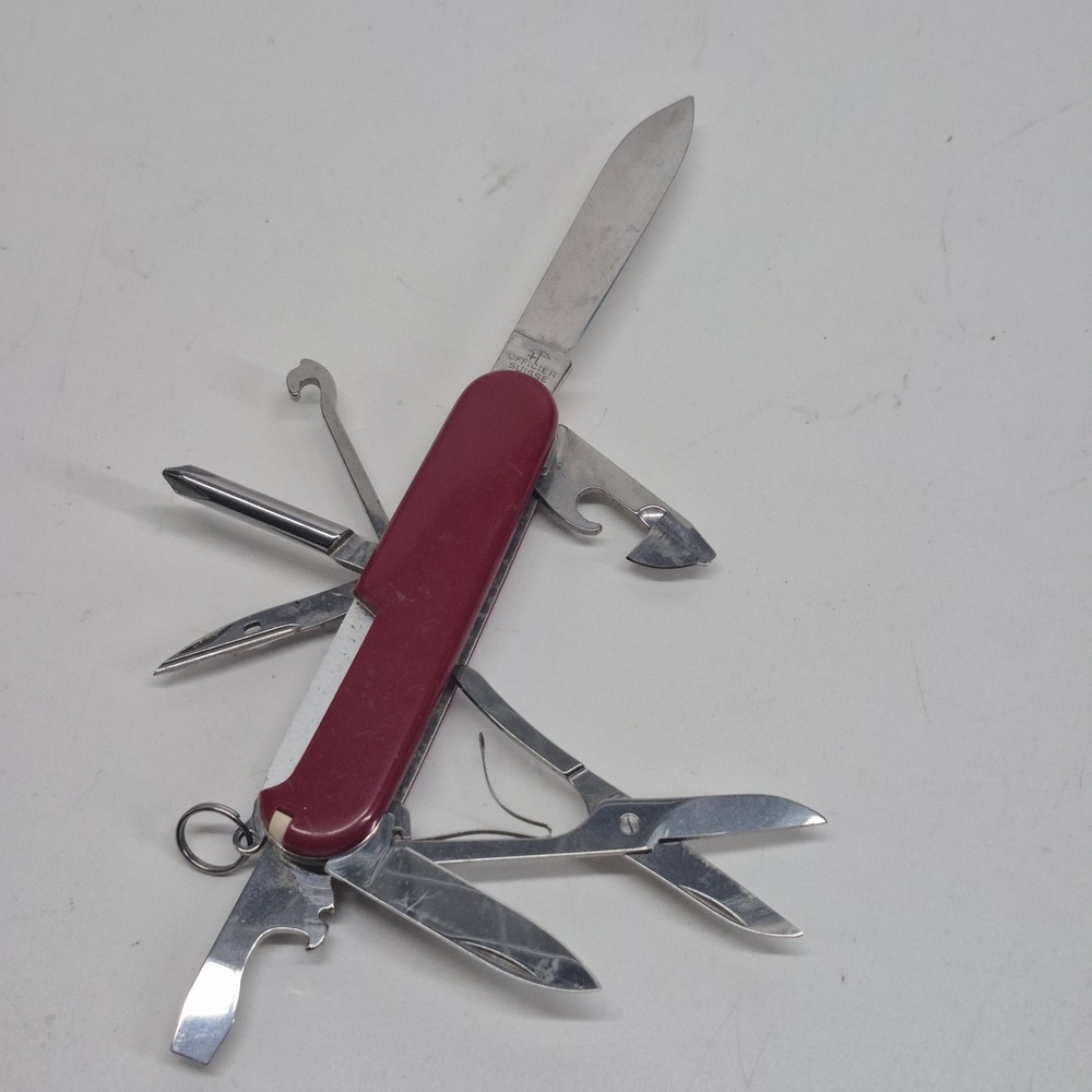Victorinox Swiss Army Knife Officer Suisse in Red 8 Tool